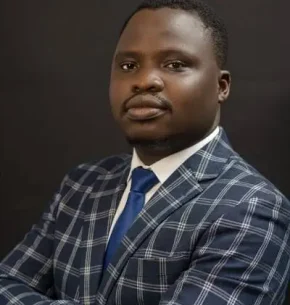 Pelumi-Akinola